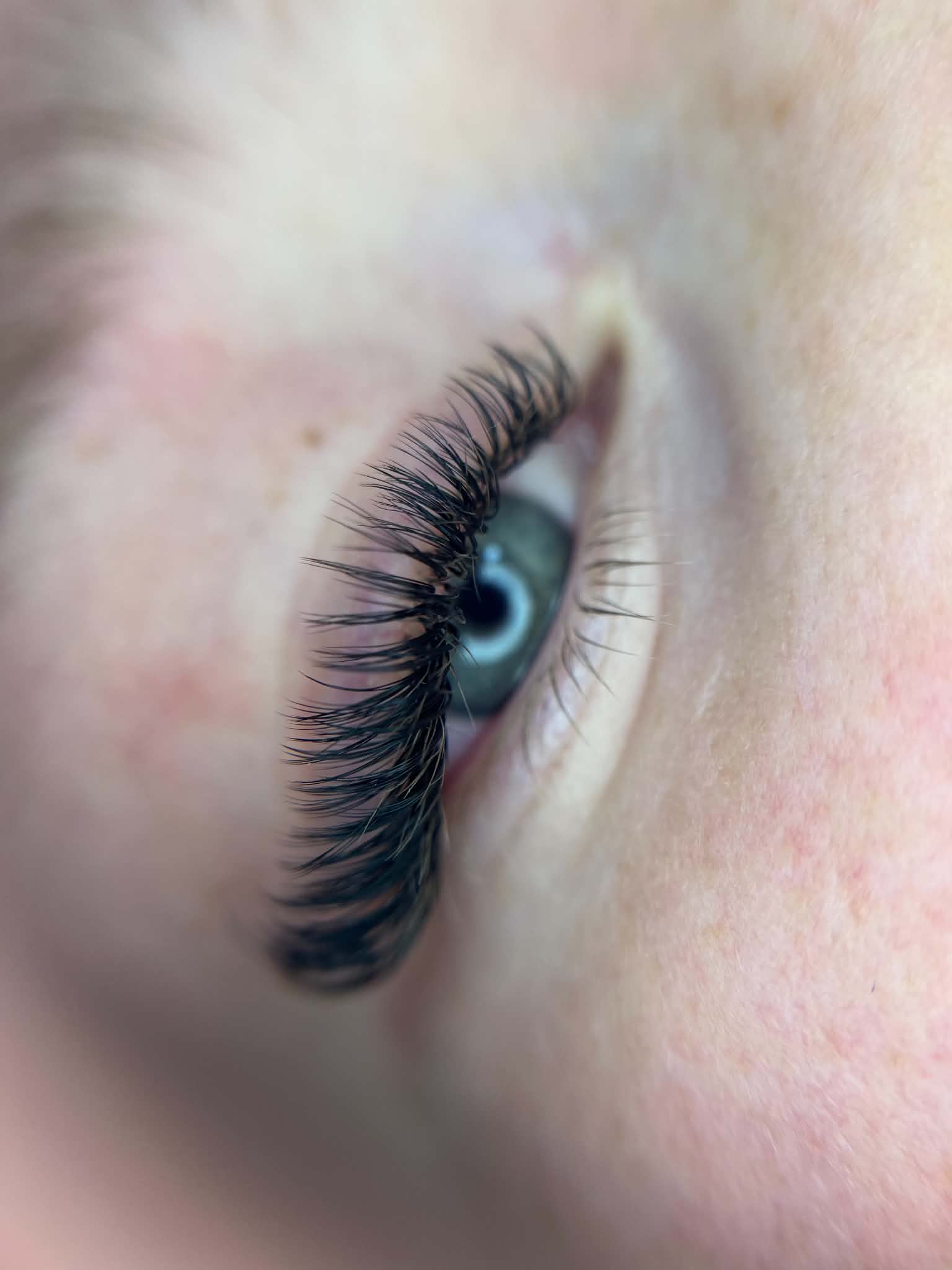 Hybrid lashes